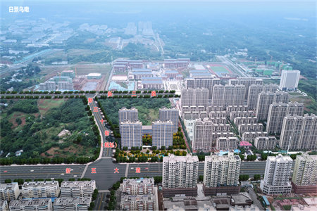 龙城华庭3室2厅2卫正房105㎡附房12